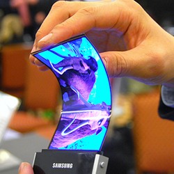 Galaxy Round, Ponsel Layar Fleksibel Samsung Hadir Minggu Ini?