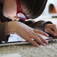 iPad Disita, Bocah 9 Tahun Aniaya Guru