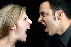 Duh, Masih Satu Keluarga Tapi Jadi Perang Gara-gara Bisnis