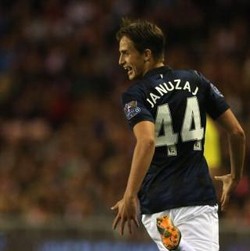 Januzaj, Kemenangan dalam Perjudian Moyes