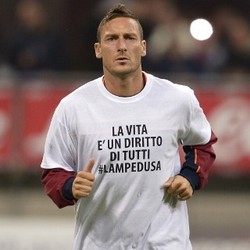 Prandelli Mungkin Saja Bawa Totti ke Piala Dunia