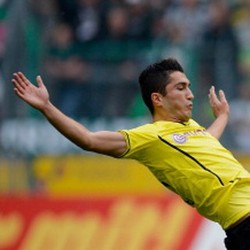 Tumbangnya Gelandang-gelandang Dortmund