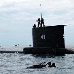 Kapal Selam Made in Surabaya Siap Diproduksi Mulai 2015