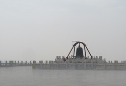 Bunyikan Lonceng di Ningxia, Bisa Kaya & Panjang Umur