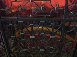 Kota di Italia Punya Tulang Rusuk Naga!