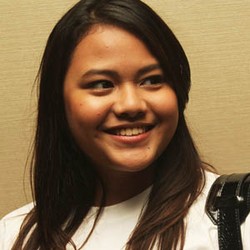 Hii.. Aurel Ingin Main Film Horor