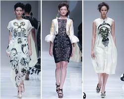 Mengenal Cerita Wayang Melalui Busana Les Marionnettes Karya Mel Ahyar