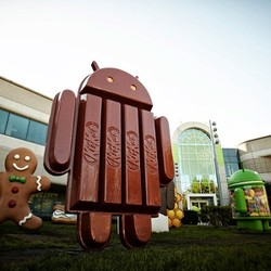 Bos Google: Android Lebih Aman dari iPhone