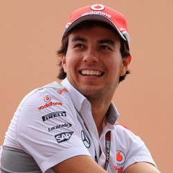 Pebalap McLaren Sergio Perez Kunjungi Jakarta