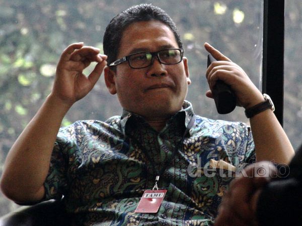 Wakil Bupati Lebak Amir Hamzah Diperiksa KPK