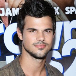 Ketika Taylor Lautner Mendapat Peran Bintang Porno