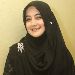 Tolak Tawaran Sinetron, Pipik Pilih Berdakwah