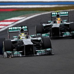 Mercedes Yakin Akan Bangkit di Suzuka