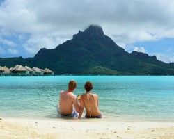 Pengantin Baru, Seperti Inikah Bulan Madu yang Dianggap Sempurna?