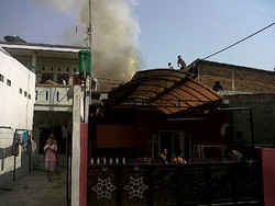 Ledakan Gas Picu Kebakaran Rumah di Cilincing