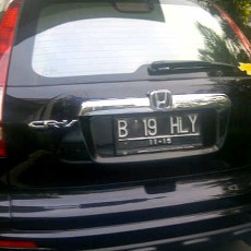 Ini Dia Honda CR-V B 19 HLY Milik Holly Pemberian dari Gatot
