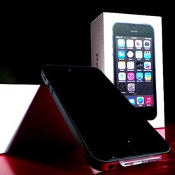 iPhone 5S Sambangi Thailand 25 Oktober, Indonesia?