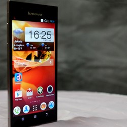 Lenovo K900: Ponsel Dual Core, Performa Quad Core