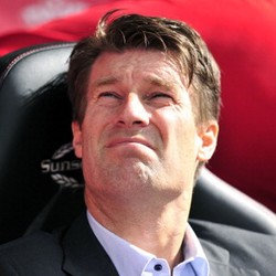 Chelsea Sempat Minati Laudrup Musim Panas Lalu