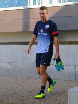 Rickie Lambert Terus Menimba Ilmu di Timnas