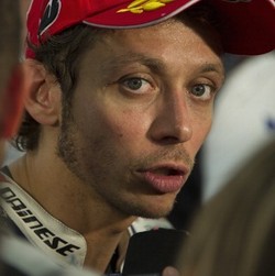 Rossi Siap Hadapi Tantangan di Sepang