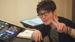 Shin Seung Hun Kembali Setelah Empat Tahun Vakum