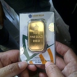 Harga Emas Batangan Antam Turun Lagi Rp 3.000/Gram