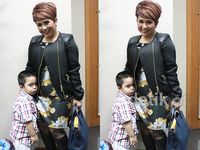 Senyuman Joy Tobing Bersama Joshua