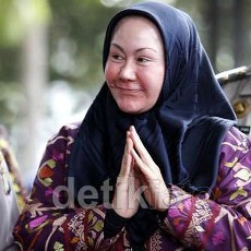 Wawan Ditangkap KPK, Atut Sempat Jatuh Sakit