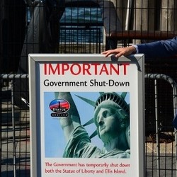 Pemerintahan AS Tutup 11 Hari, Kafe dan Restoran Mulai Sepi