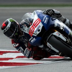 Lorenzo Nilai Marquez, Rossi, dan Crutchlow Lebih Berani