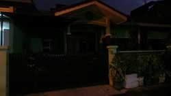 Gatot Terlihat Pulang ke Rumah Ortu di Pulogadung Setahun Lalu