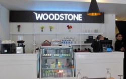Woodstone Eatery, Restoran Plus Galeri Furnitur
