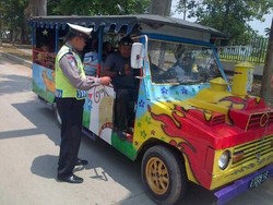 Dinilai Mengganggu, Mobil Odong-odong Terus Ditertibkan Polisi