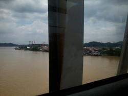 Menikmati Sore di Tepi Sungai Mahakam, Samarinda