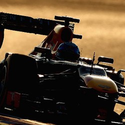 Vettel Menuju Musim Penuh Rekor