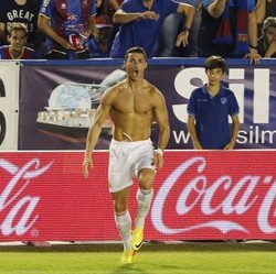 Terminator Puji Fisik Ronaldo