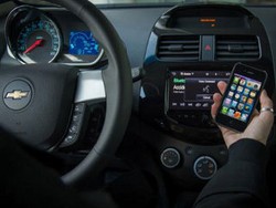 Chevrolet Makin Mesra dengan Apple