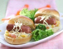 Resep Anak: Mini Sandwich Ragout Sayur Sosis
