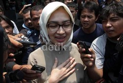 Jenguk Suami, Walikota Tangsel Airin Datangi KPK