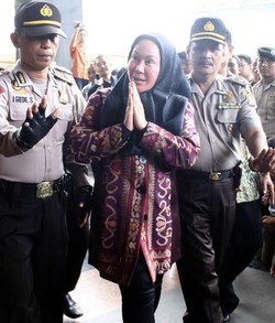 Wawan dan Atut Ada di Singapura Sebelum Operasi KPK, Ada Urusan Apa?