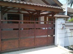 Kasus Holly Mencuat, Istri Pertama Gatot Tinggalkan Rumah Sejak 7 Oktober