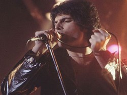 Para Penggemar Dapat Segera Berinteraksi dengan Freddie Mercury dan John Lennon