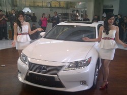 20 Unit Lexus ES Sudah Dipesan Konsumen