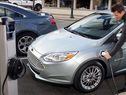 Ford Buka Fasilitas Produksi Baterai Mobil Listrik