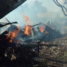 Gudang Mebel di Situbondo Ludes Terbakar