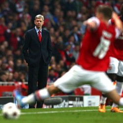 Wenger Kian Pede Bawa Arsenal Juara