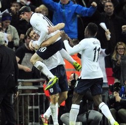 Carragher Yakin Inggris Bisa Sampai Perempatfinal