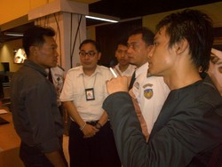 Penampakan Kisruh Penumpang vs Lion Air di Cengkareng