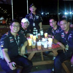  Akil dan Wawan Nonton F1 Bersama?